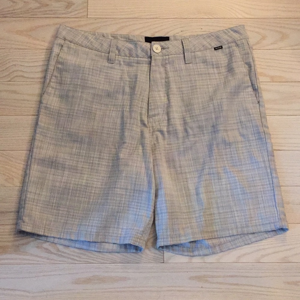 Hurly shorts size 34